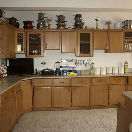 Quest Lodge Άκρα Εξωτερικό φωτογραφία