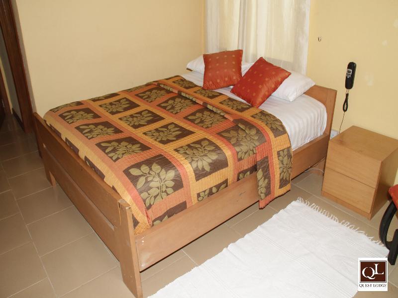 Quest Lodge Άκρα Εξωτερικό φωτογραφία