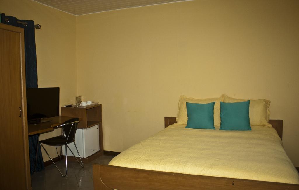 Quest Lodge Άκρα Εξωτερικό φωτογραφία