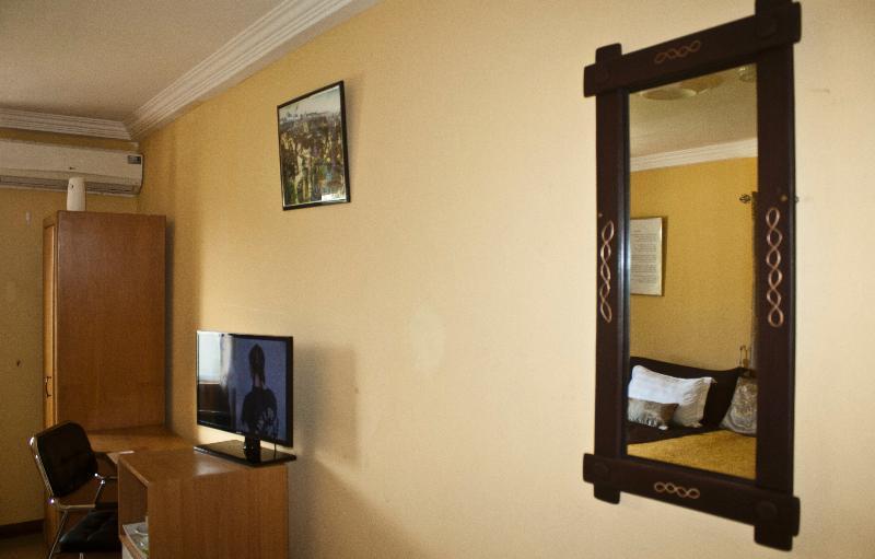 Quest Lodge Άκρα Εξωτερικό φωτογραφία