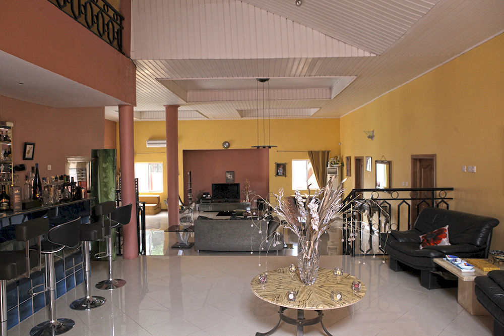Quest Lodge Άκρα Εξωτερικό φωτογραφία
